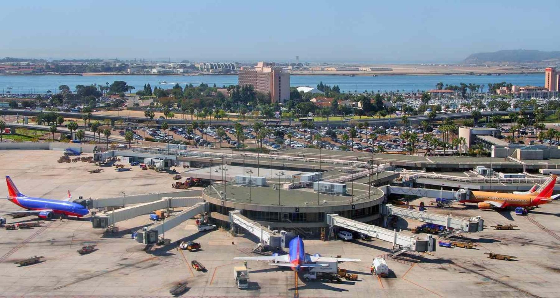 6 San Diego, Ca Circle Mission Valley 4* San Diego